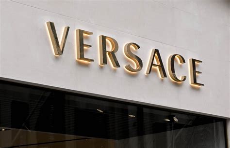 fake versace shop